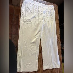 Ann Taylor Loft Women’s Size 16 White Slacks